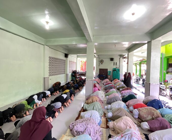 Tingkatkan Kecintaan pada Al-Qur’an, MI An Nashriyah Adakan Pesantren Ramadhan bagi Siswa Kelas 3